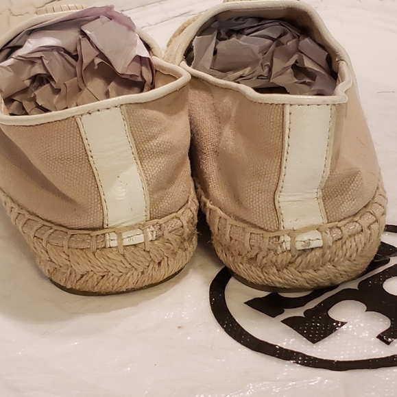 Tory Burch Logo Espadrilles 214 - Picture 13 of 15